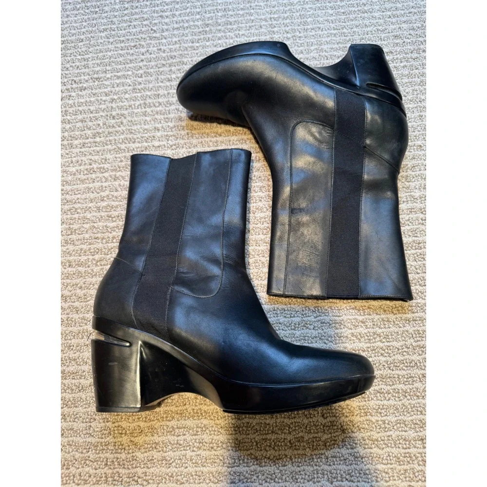 Cole‎ Haan Black Leather Ankle Boots Block Heel Elastic Goring Womens